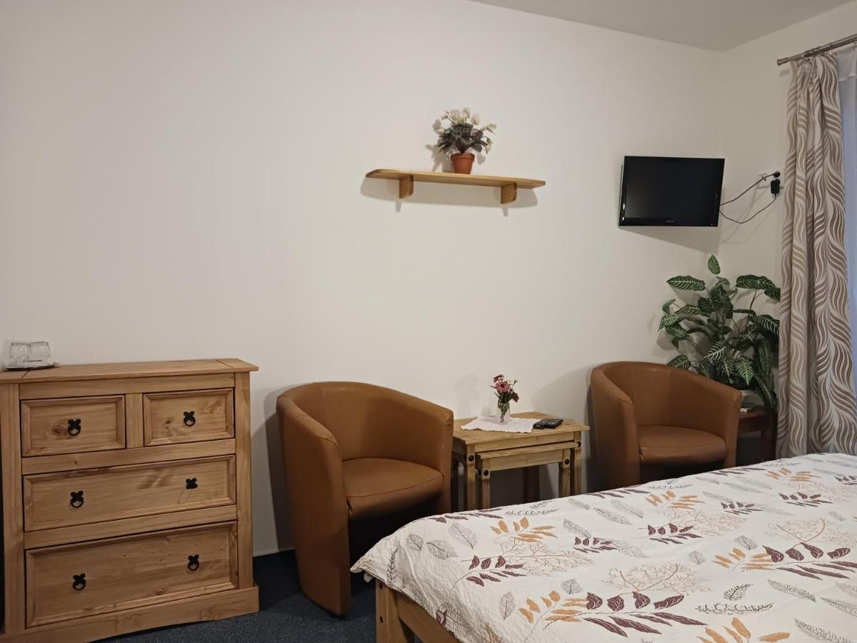 Pension Ploc Harrachov Extérieur photo