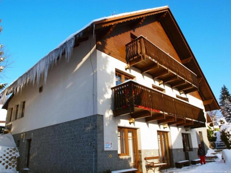 Pension Ploc Harrachov Extérieur photo